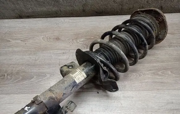 Volvo V70 Front shock absorber with coil spring 31277907 6G9118K001NDM