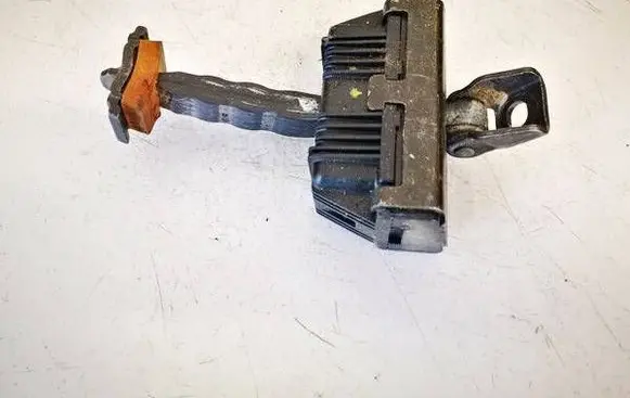 BMW 6 E63 E64 Front door check strap stopper 