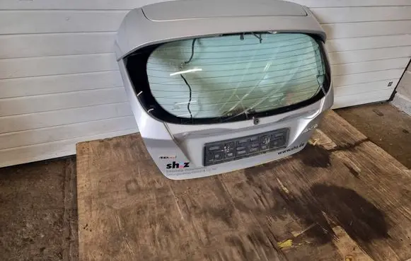 Ford Fiesta Tailgate/trunk/boot lid