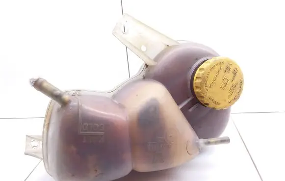 Opel Astra F Coolant expansion tank/reservoir 90351853
