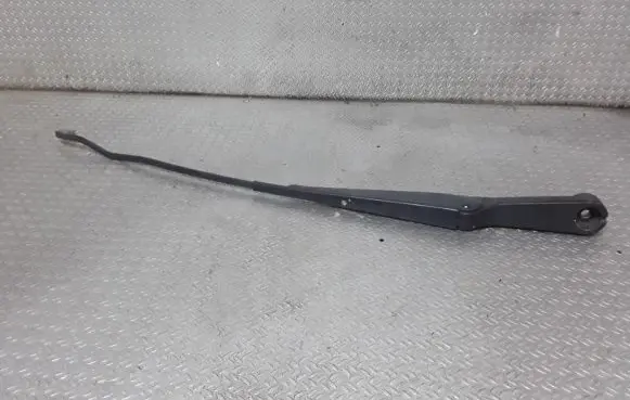 Land Rover Freelander Front wiper blade arm