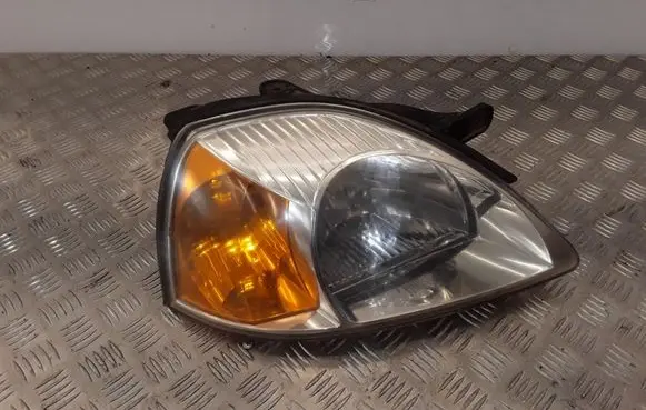 KIA Rio Headlight/headlamp