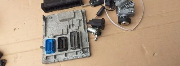 Opel Astra K Engine ECU kit and lock set 12697128