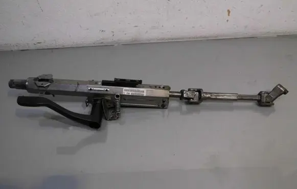 Audi A1 Steering wheel axle