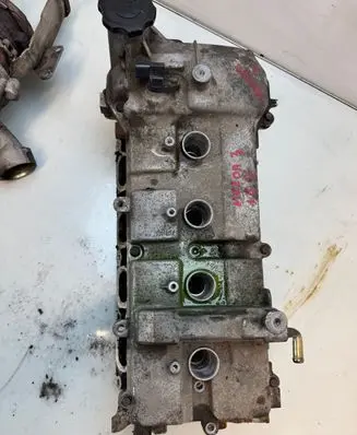 Mazda 3 I Engine head 342423