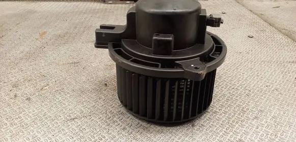 KIA Carens II Heater fan/blower B448231370 A0540221C