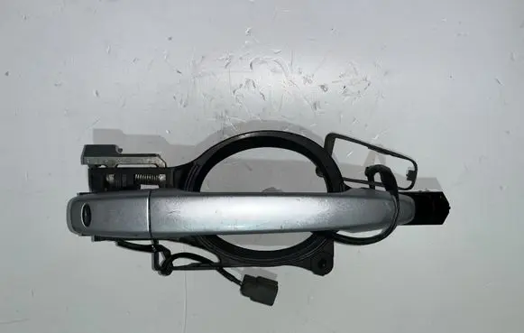 Mitsubishi Lancer Evolution Front door exterior handle