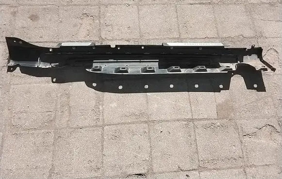 Mini Cooper Countryman R60 Sill 9812757