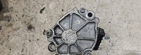 Vacuum pump