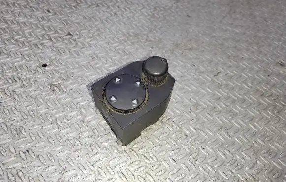 Audi A8 S8 D2 4D Wing mirror switch 8D0959565A