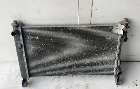 Mercedes-Benz B W245 Coolant radiator A1695002904 K2442907
