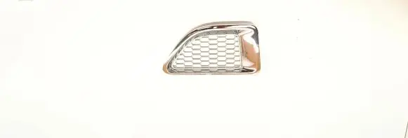 Land Rover Range Rover Sport L320 Fender grill LR006305
