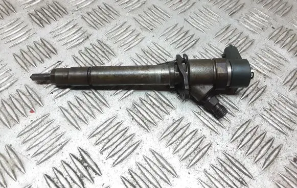 Volvo S60 Fuel injector 0445110078