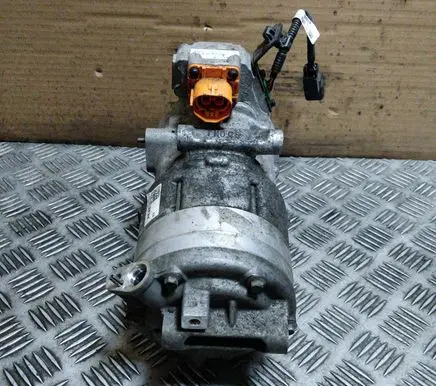 Hyundai Kona I Air conditioning (A/C) compressor (pump) 20190406248