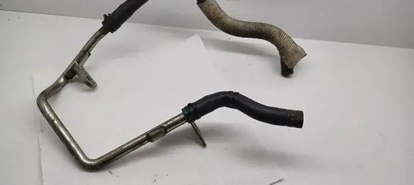 Toyota RAV 4 (XA30) Engine coolant pipe/hose