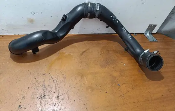 Opel Vectra C Air intake hose/pipe 12790723 52069FA0 56365FA0