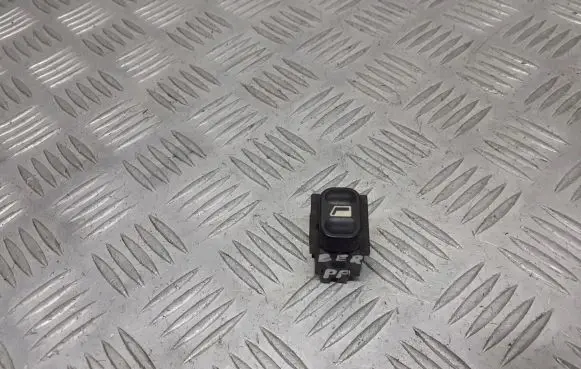 Citroen Berlingo Electric window control switch