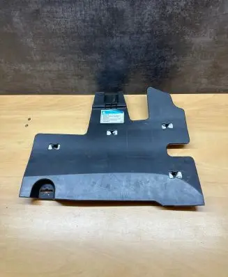 Honda Civic III Fuse box cover 77905S6AG01020