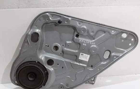 Ford Kuga I Rear window lifting mechanism without motor 7M51R24994DB 8V41S264A26AC