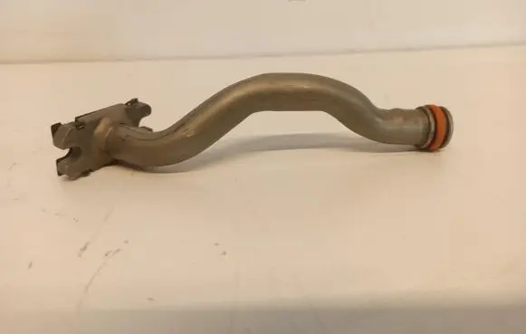 Volvo S90, V90 Oil cooling pipe 