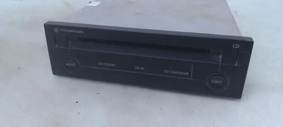 Volkswagen Transporter - Caravelle T5 CD/DVD changer 