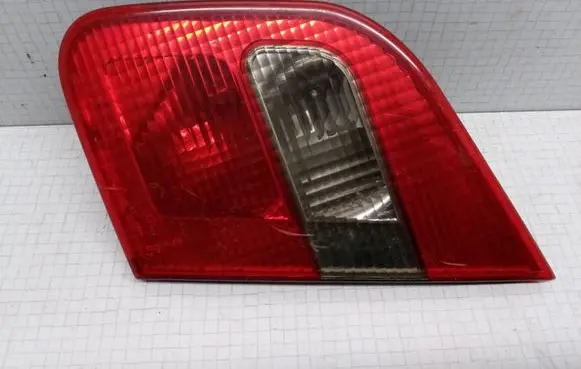 Mitsubishi Carisma Tailgate rear/tail lights 151208 151210
