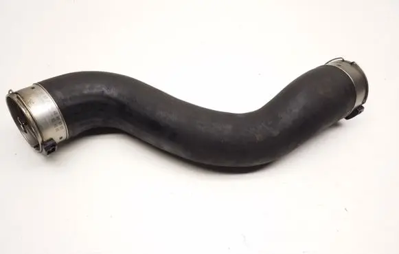 Mercedes-Benz C W204 Intercooler hose/pipe A2045282182