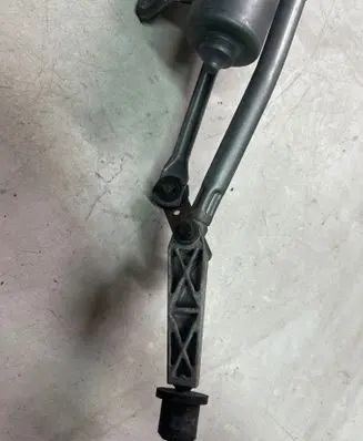 Volvo S60 Front wiper linkage and motor 404606 5111C 9171901