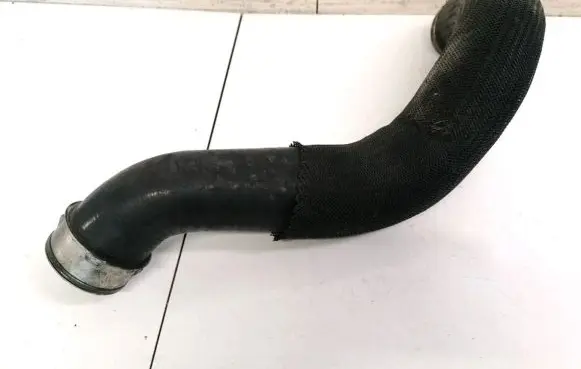 Chrysler 300 - 300C Intercooler hose/pipe