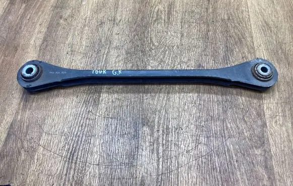 Volkswagen Touareg II Rear control arm 7P0501529