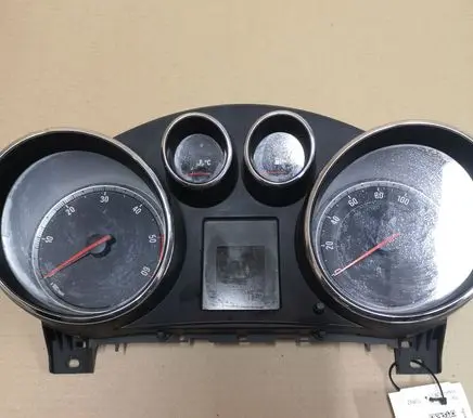 Opel Insignia A Speedometer (instrument cluster) 12844136