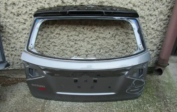 Suzuki Vitara (LY) Truck tailgate 