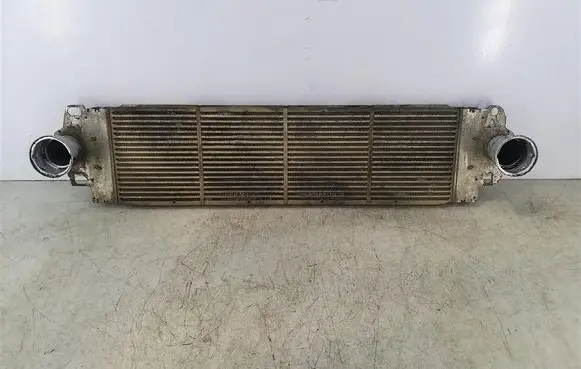 Volkswagen Transporter - Caravelle T5 Intercooler radiator 7H0145804