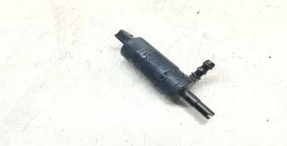 BMW 3 E92 E93 Headlight washer pump 8377430