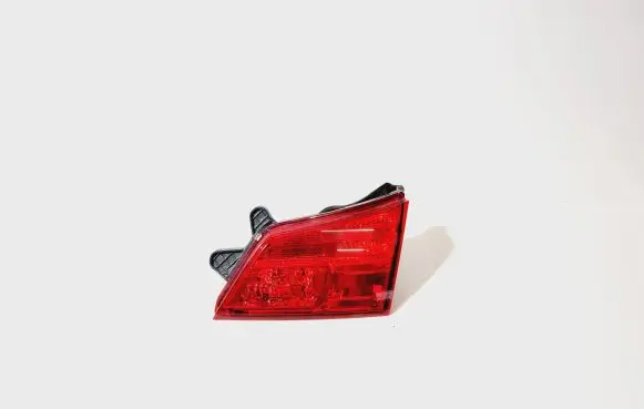 Subaru Legacy Tailgate rear/tail lights 23620073