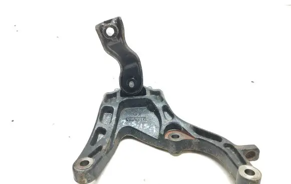 Fiat Doblo Engine mounting bracket