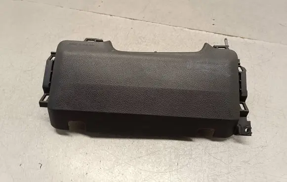 Knee airbag