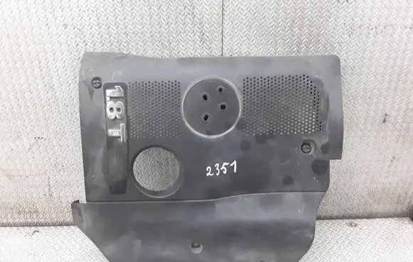 Volkswagen PASSAT B5.5 Engine cover (trim) 058103724AC
