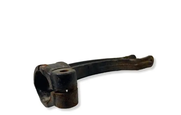 Audi A4 S4 B8 8K Lower shock absorber bracket 8K0413L