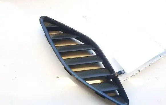 Dash center air vent grill