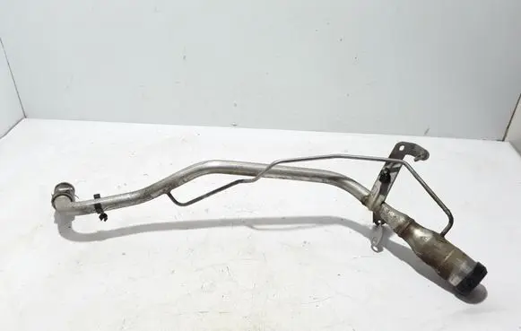 Fuel tank filler neck pipe