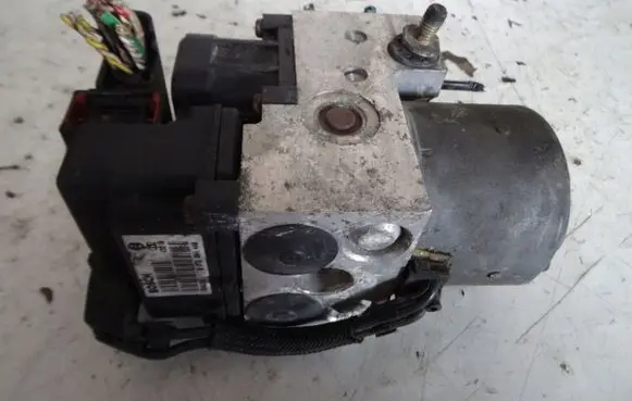 Citroen Xsara ABS Pump 0273004440