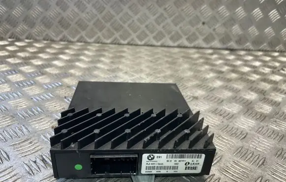 BMW 3 E90 E91 Sound amplifier 6977211