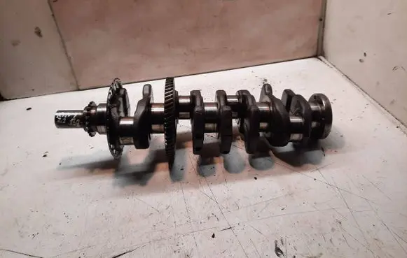 Toyota RAV 4 (XA30) Crankshaft 