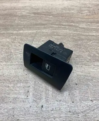 BMW X5 E53 Electric window control switch 8385956