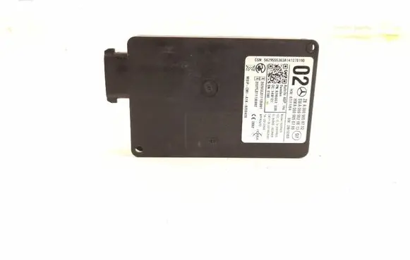 Mercedes-Benz E W212 Blind spot module 0009058702 0009058104