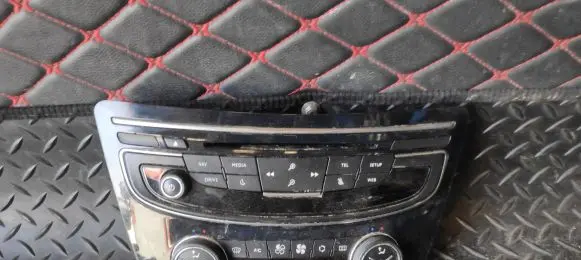 Peugeot 508 Climate control unit
