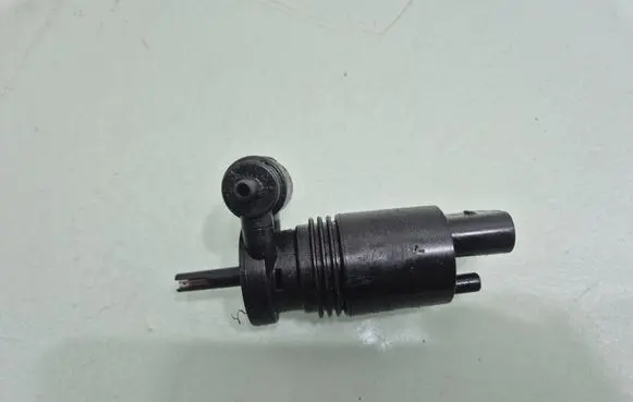 Dodge Grand Caravan Windscreen/windshield washer pump 