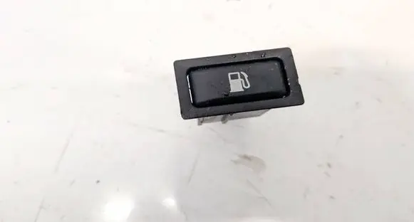 Toyota Avensis T250 Fuel tank opening switch 156795