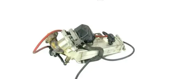 BMW 1 F20 F21 EGR valve 11717810751 7810751